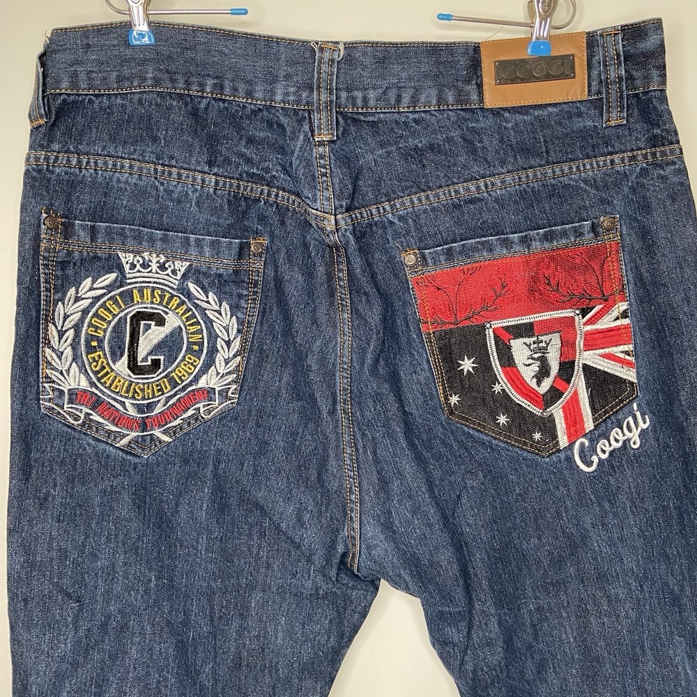 Coogi Jeans Mens 46 x 34 TRI Black Straight Nations Tournament Embroidered